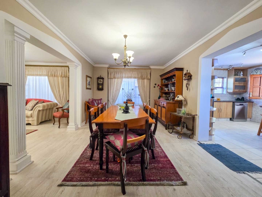 4 Bedroom Property for Sale in Stilbaai Wes Western Cape